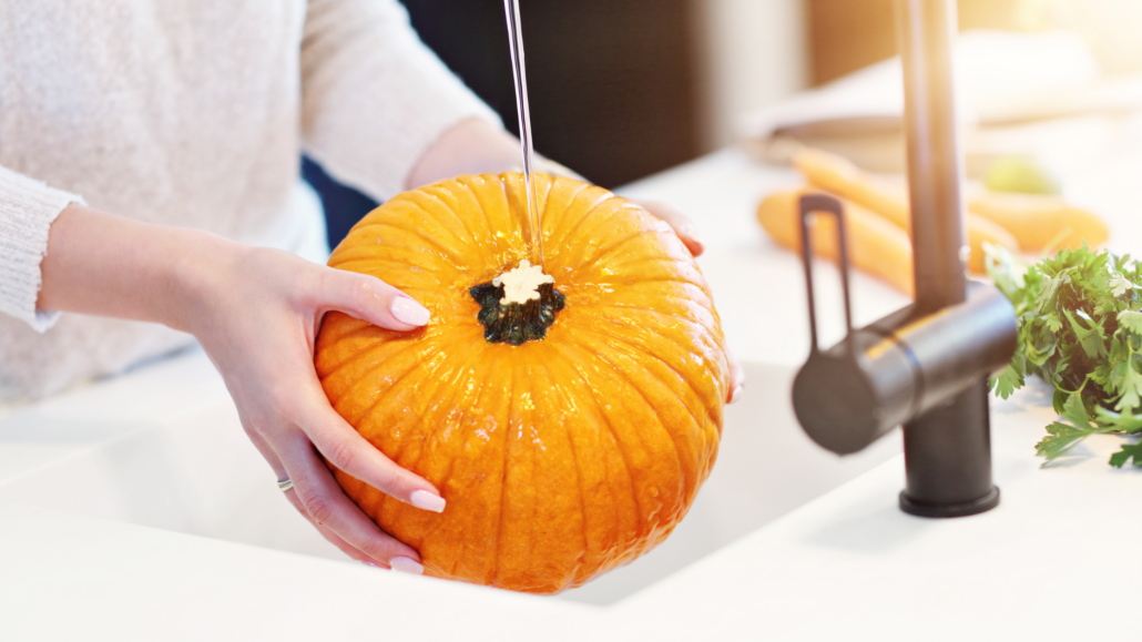 Washing Pumpkin